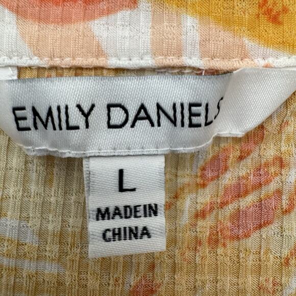 Emily Daniels Blouse Size L Lightweight Summer Drapey Tropical Roll Tab Sleeves - Picture 8 of 11